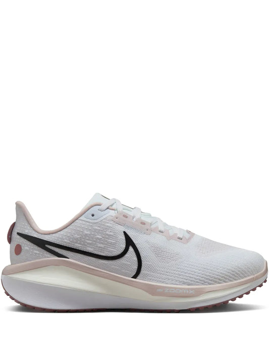 Nike Vomero 17