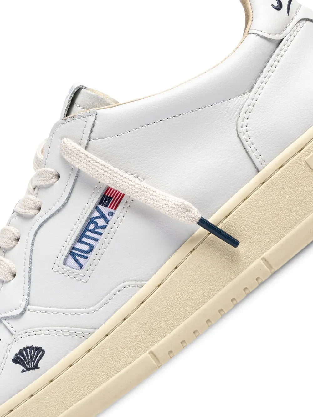 Autry Medalist Low-Tops Leather